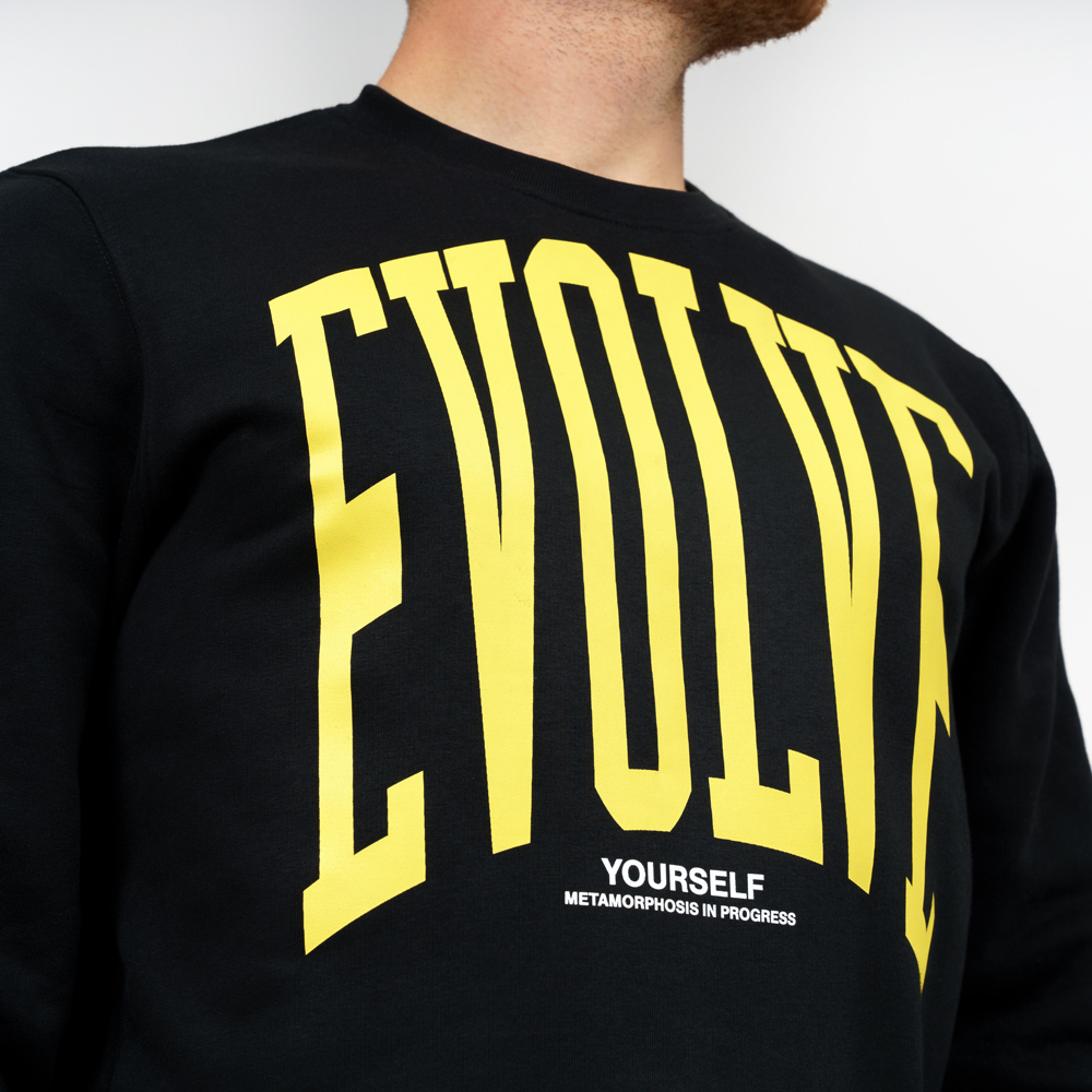 Evolve-Sweater-Black-01